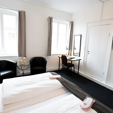 Vinhuset Hotel