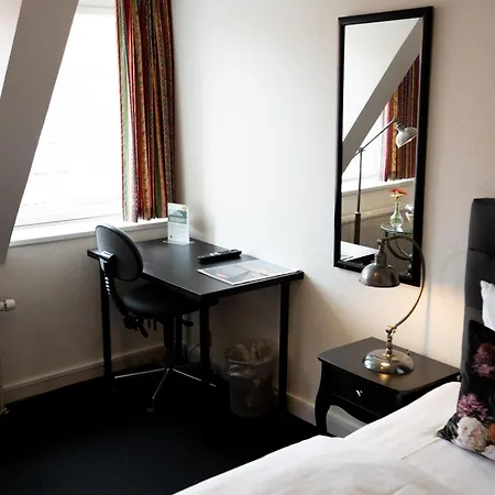 Отель Vinhuset 3*