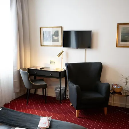 Vinhuset Отель
