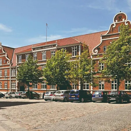 Hotel Vinhuset