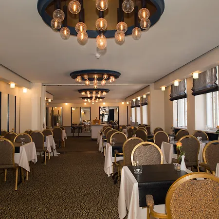 Szálloda Vinhuset 3*