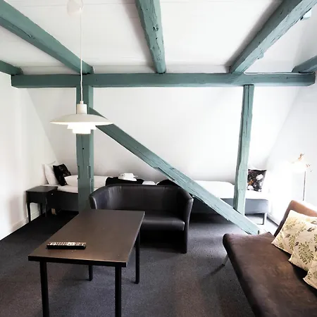 Hotell Vinhuset 3*
