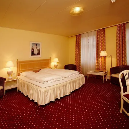 Vinhuset Hotel